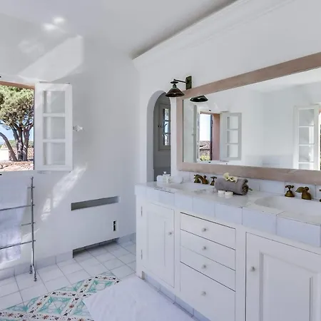 Villa Wonderful Close To The Beach - Saint-tropez