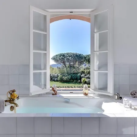 Wonderful Close To The Beach - Saint-tropez Villa *