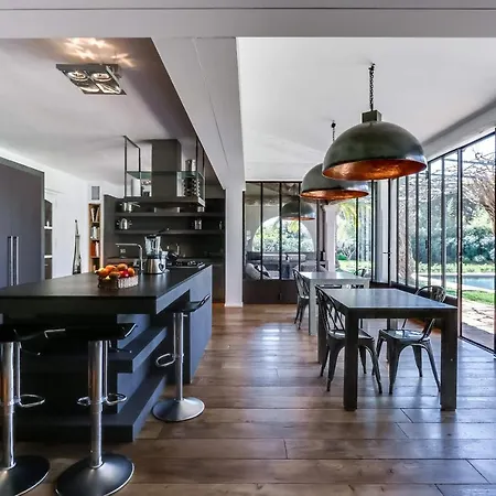Wonderful Close To The Beach - Saint-tropez Villa Saint-Tropez