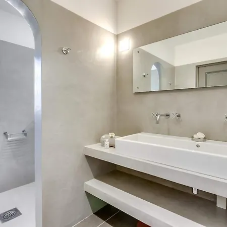 וילה Wonderful Close To The Beach - Saint-tropez
